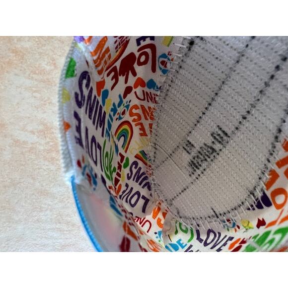 Celebrate Pride, Toms White Unity Rainbow Canvas Alpargata Loafer Flats W Size 6 - Picture 6 of 7